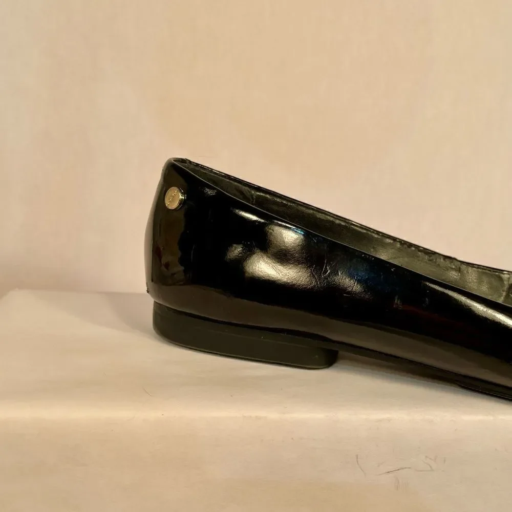 BLACK PATENT LEATHER FLATS WITH SILVER BUCKLE BY CALVIN KLEIN SIZE 8